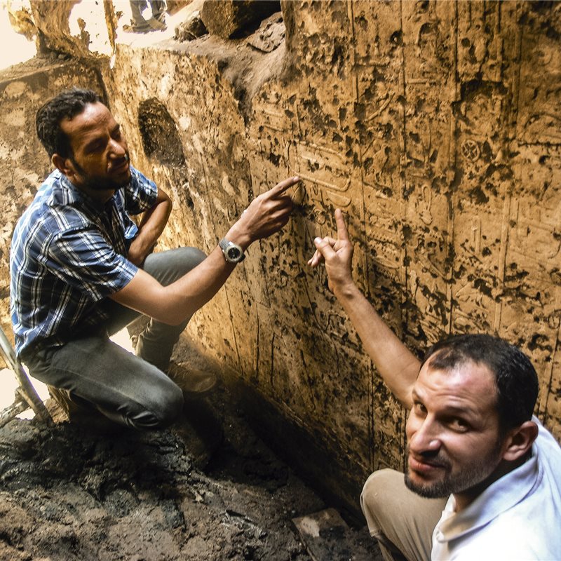 Un socavón revela una capilla del Imperio Medio