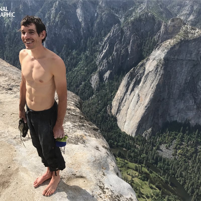 Alex Honnold tras subir El Capitan, en Yosemite, sin cuerdas