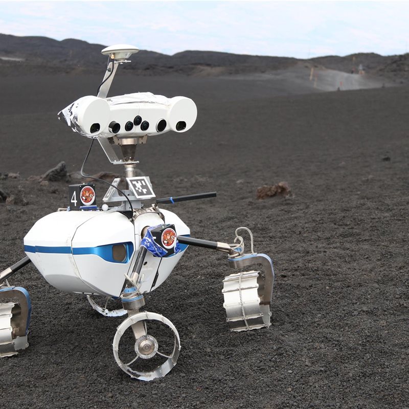 El Centro Aeroespacial Alemán prueba sus artefactos en el volcán Etna