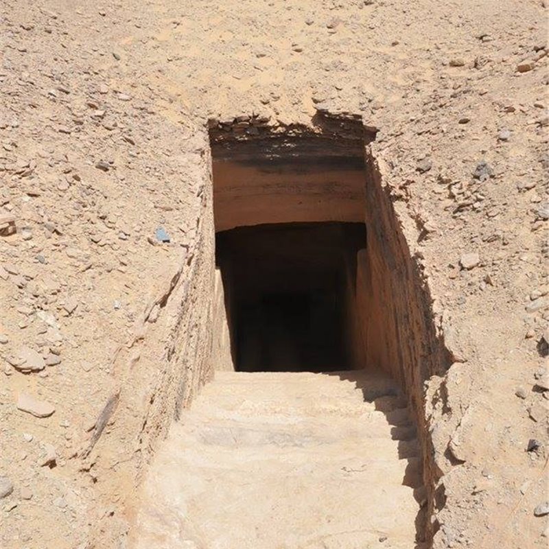 Descubren seis tumbas del período tardío de Egipto