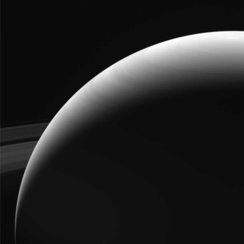 Estas son las espectaculares imágenes de Saturno que tomó la nave Cassini antes de desaparecer para siempre