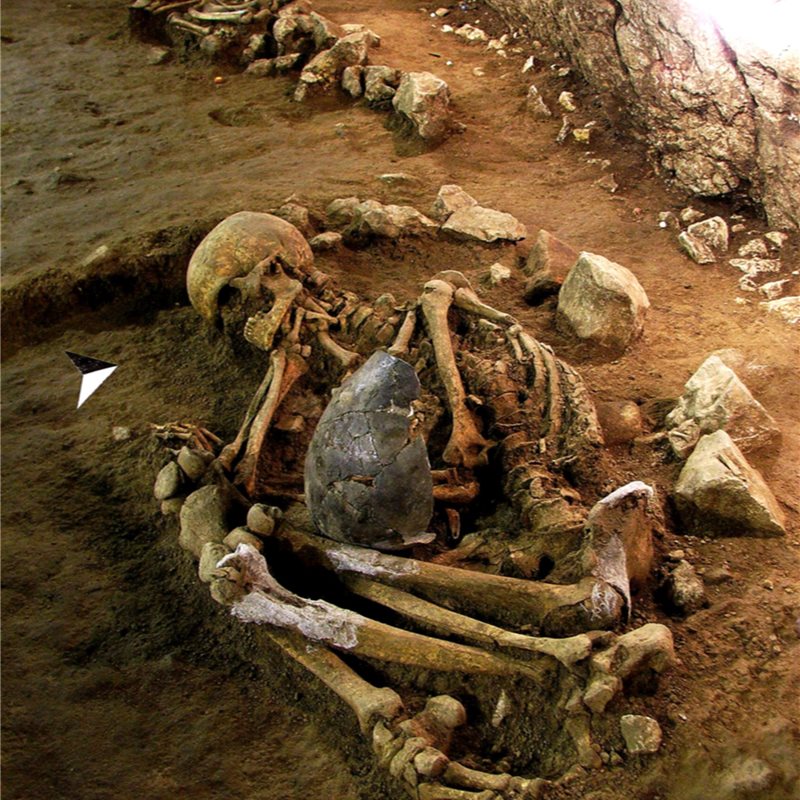 Descubren cuatro esqueletos de 6.400 años de antigüedad en Begues