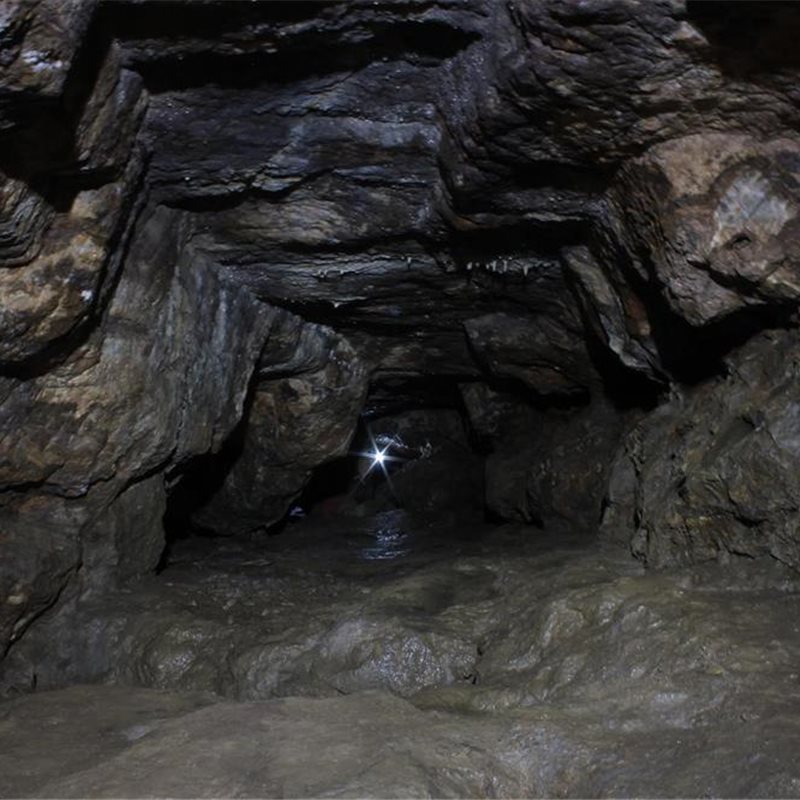 Investigan una de las minas más antiguas de Grecia