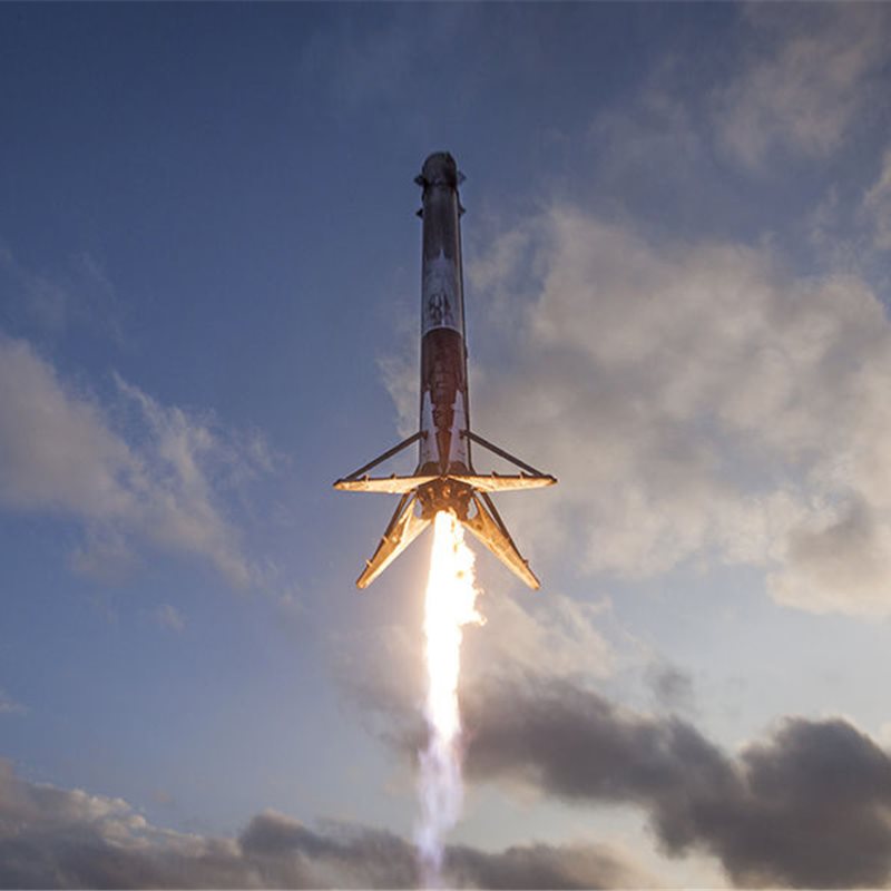 Así fue el despegue del Falcon Heavy, el cohete más potente del mundo