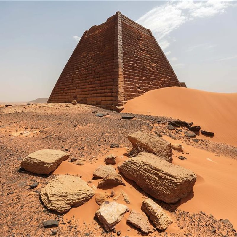 Una pirámide meroítica