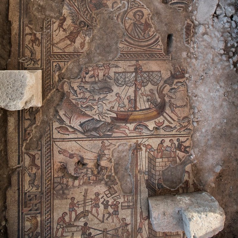 Nuevos mosaicos bíblicos y no bíblicos en una sinagoga del siglo V en Israel