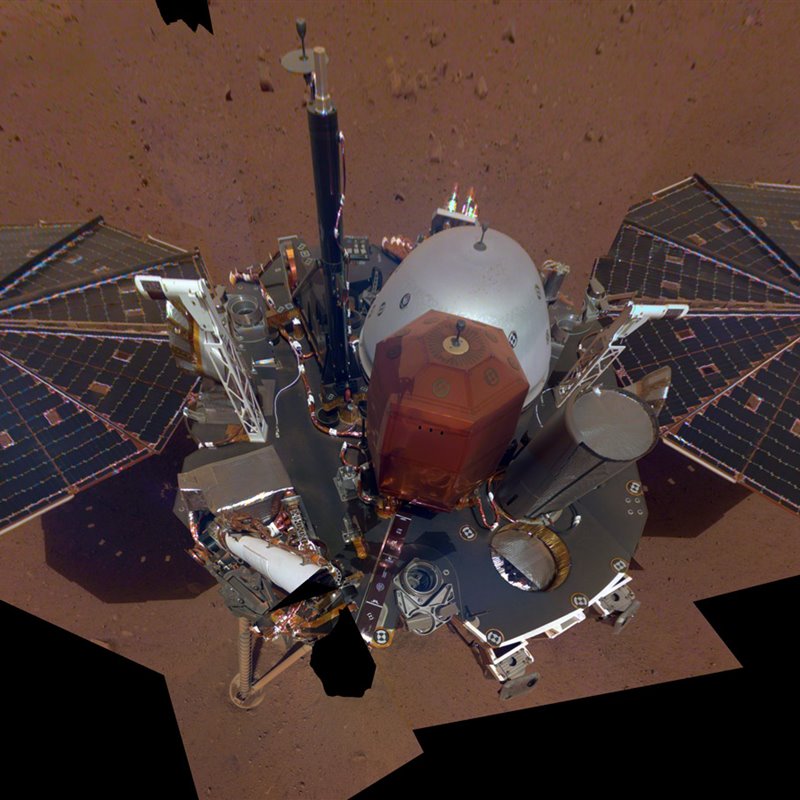 InSight: primer selfi y ubicación exacta del aterrizador en Marte