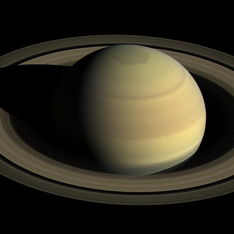 Saturno se desprenderá de sus anillos
