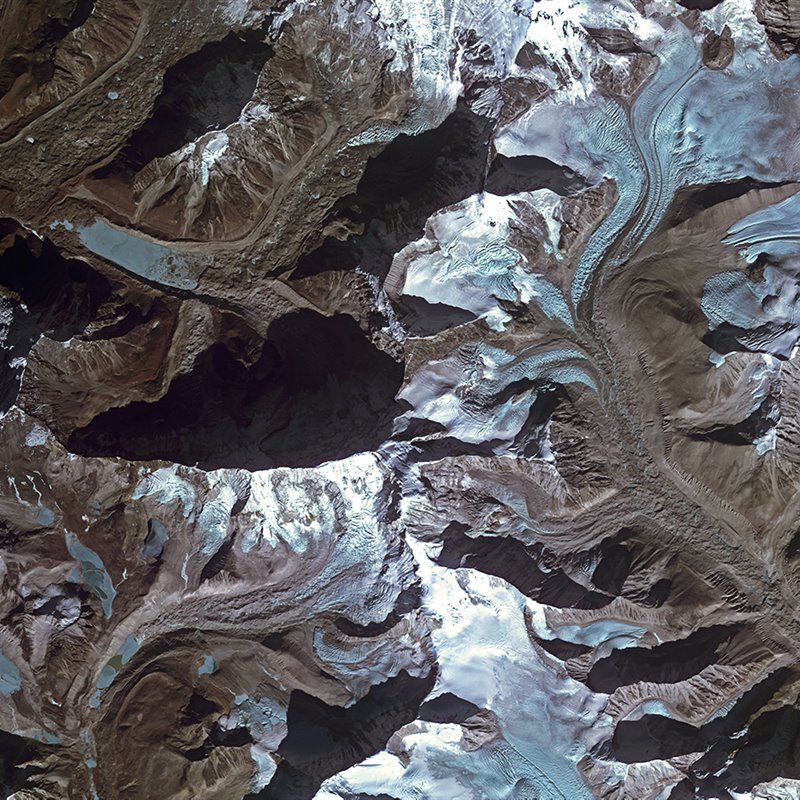 Glaciar Imja, en la coordillera del Himalaya