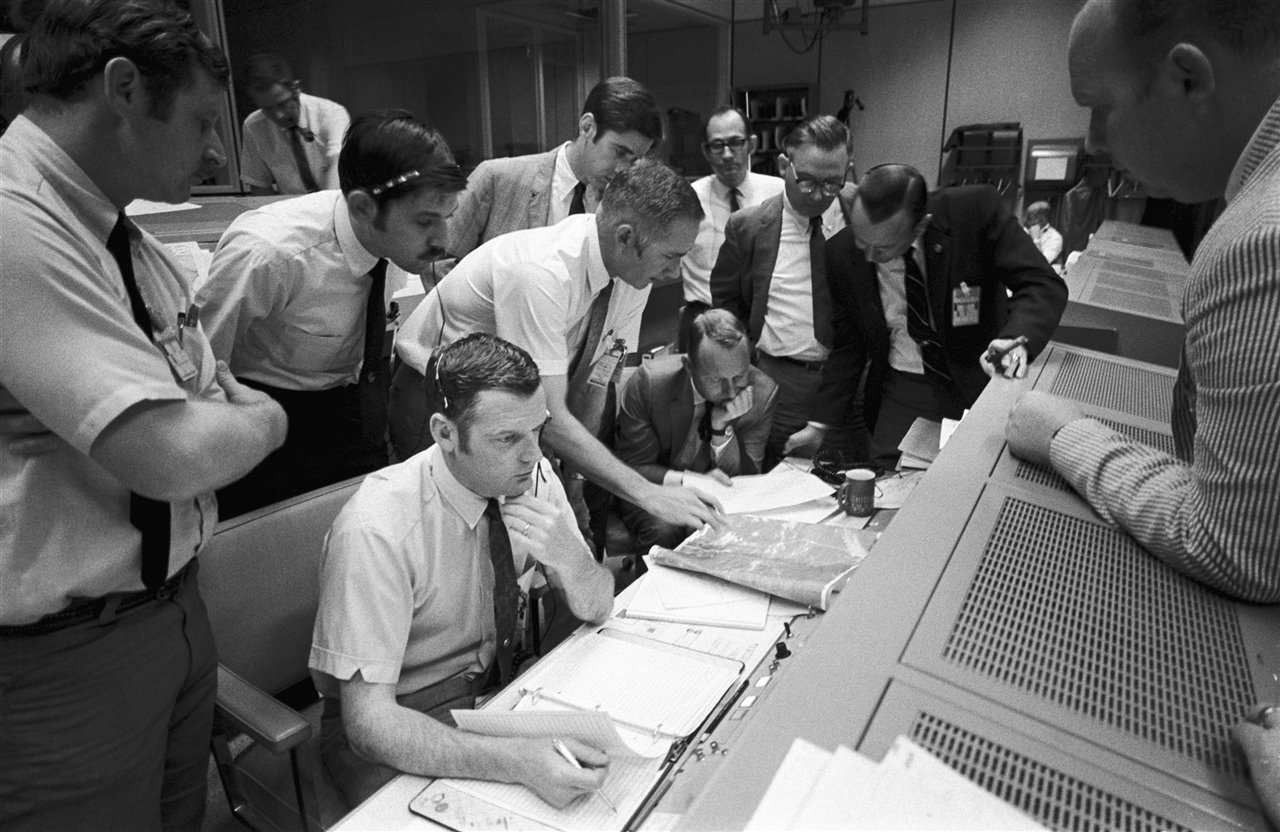 Centro de Control durante la crisis de los tanques de oxígeno del Apolo 13