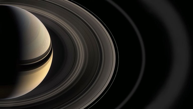 Reportajes y fotografías de Saturno en National Geographic