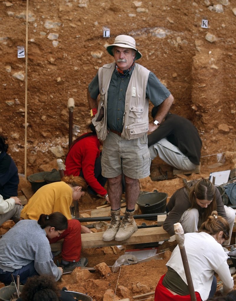 Eudald Carbonell en los yacimientos de Atapuerca.