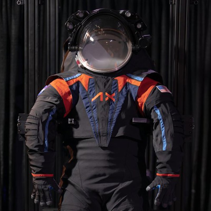 Así son los nuevos trajes espaciales que la NASA usará para ir a la Luna