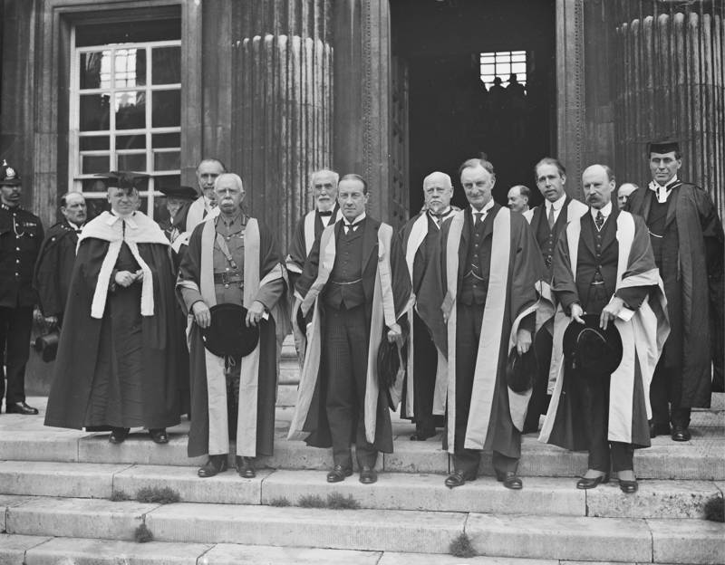 Ceremonia Cambridge Niels Bohr