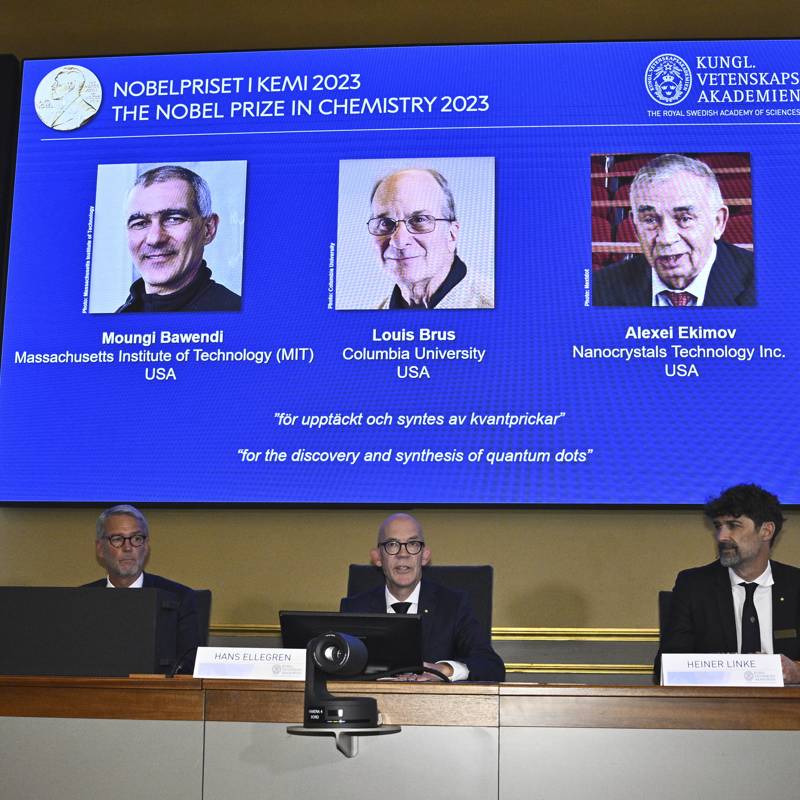 El Nobel de Química 2023 es para Moungi Bawendi, Louis Brus y Alexei Ekimov