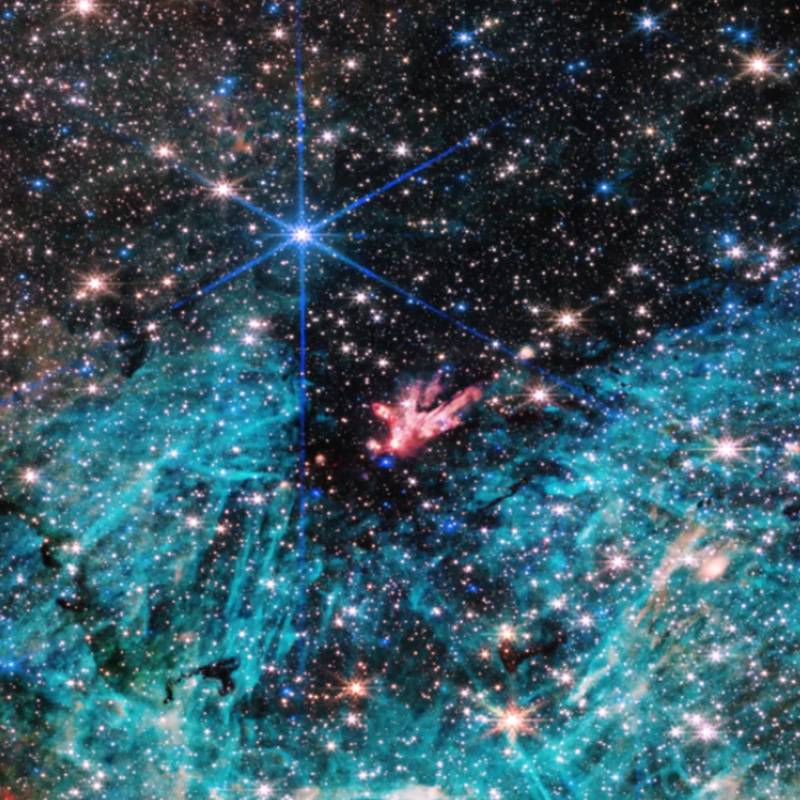El James Webb ha detectado unas extrañas estructuras en el centro de la galaxia