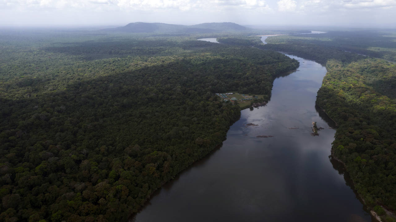 Esequibo, el territorio rico en recursos que enfrenta a Venezuela y Guyana