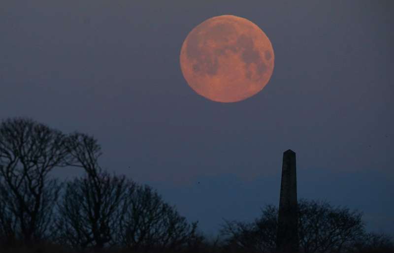 Así se vio la fascinante Luna de Nieve 2024