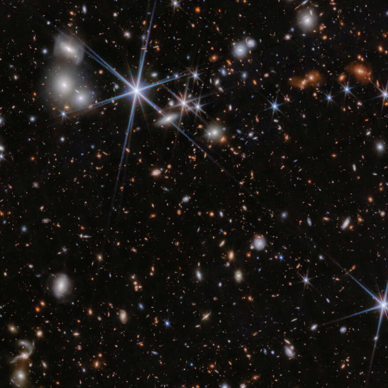 El James Webb detecta una fusión de galaxias y sus agujeros negros