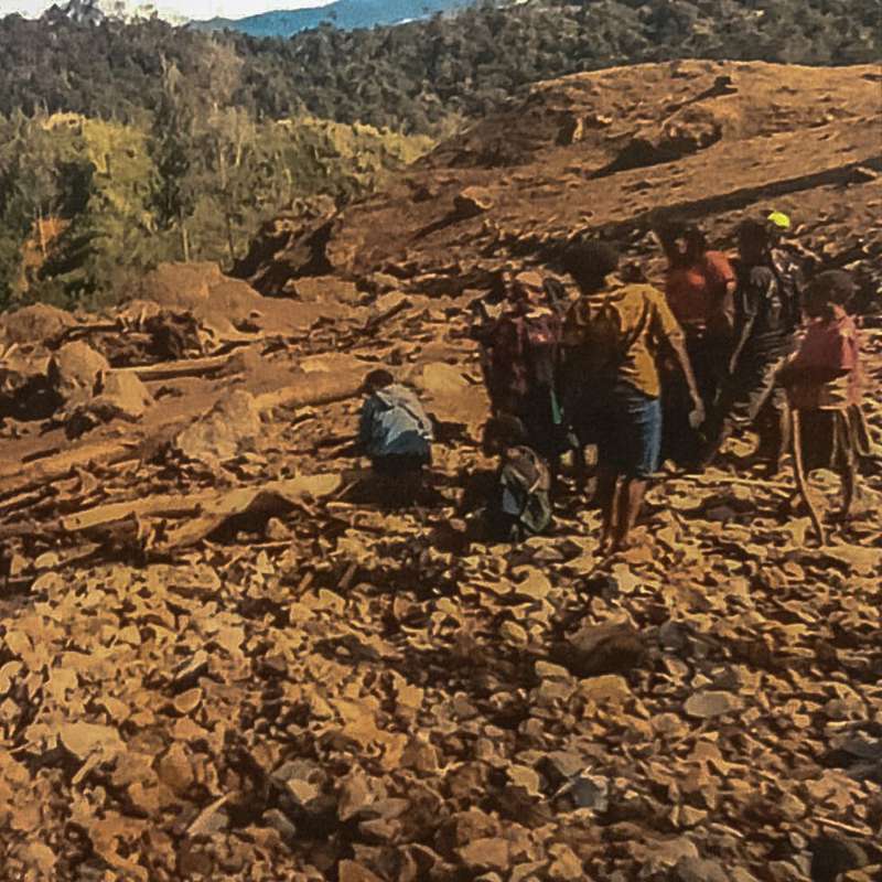 Un deslizamiento de tierras en Papúa Nueva Guinea con cientos de afectados moviliza la ayuda internacional