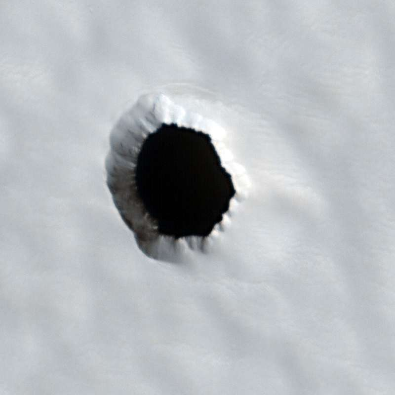 Este agujero encontrado en Marte esconde secretos que podrían ser vitales para los humanos