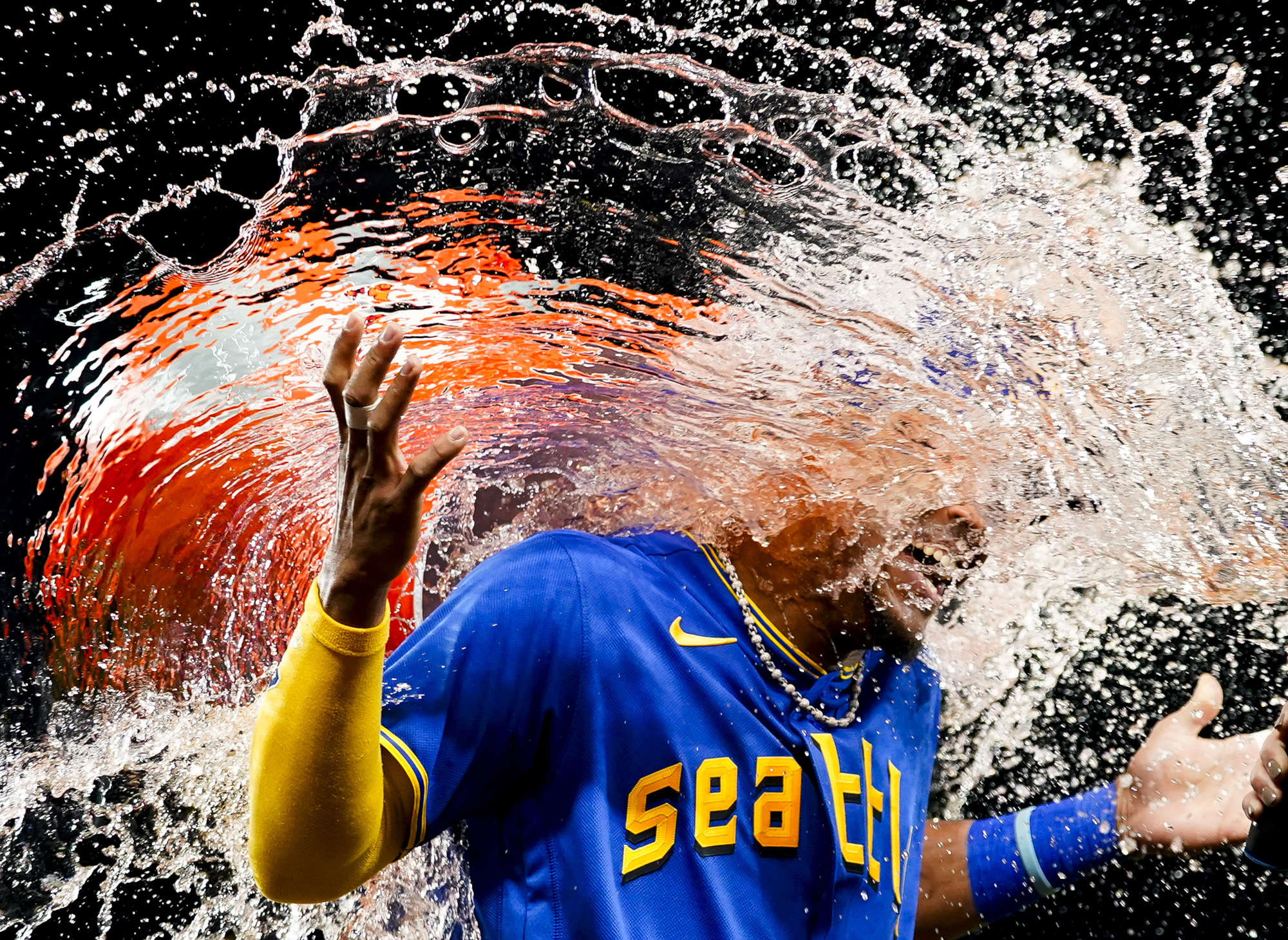 lindseywasson-baseball-dunk-1_607cebcc_240722130214_2000x1460.jpg
