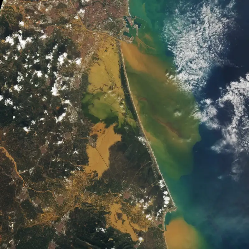 La catástrofe de la DANA en Valencia vista desde el espacio