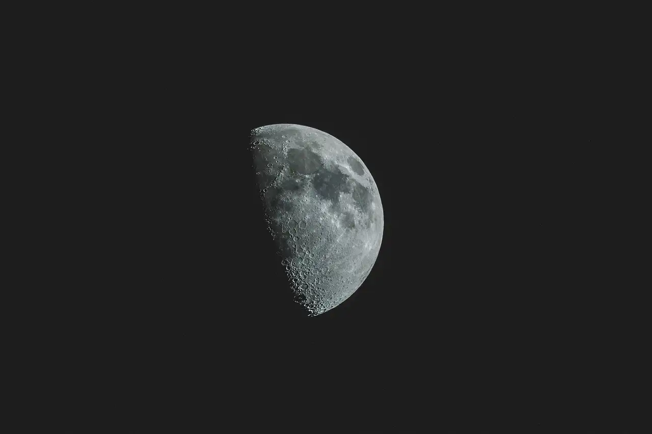 Luna