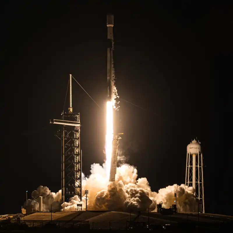 Misión cumplida: España lanza su primer satélite militar con el apoyo de SpaceX