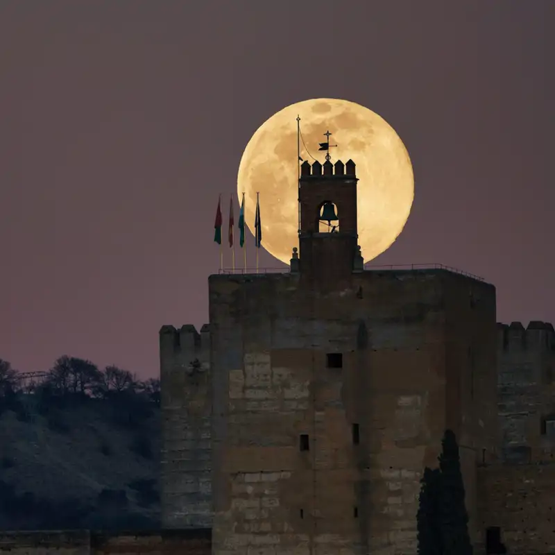 Reportajes y fotografías de Luna en National Geographic