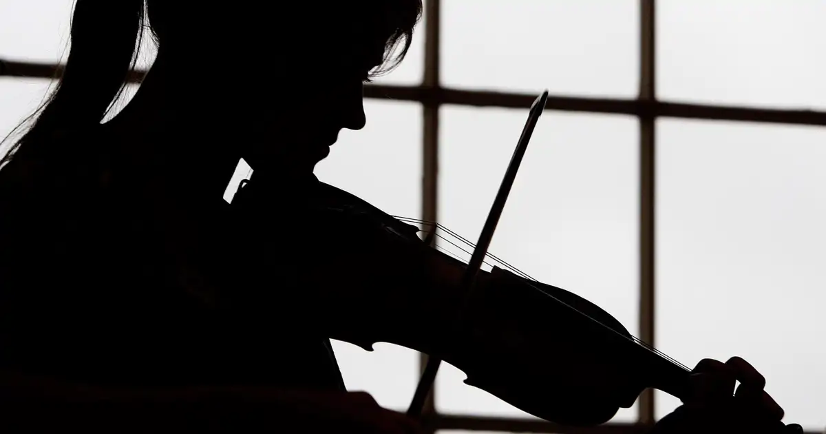 El cerebro en armonía: el poderoso efecto terapéutico de la música en la salud