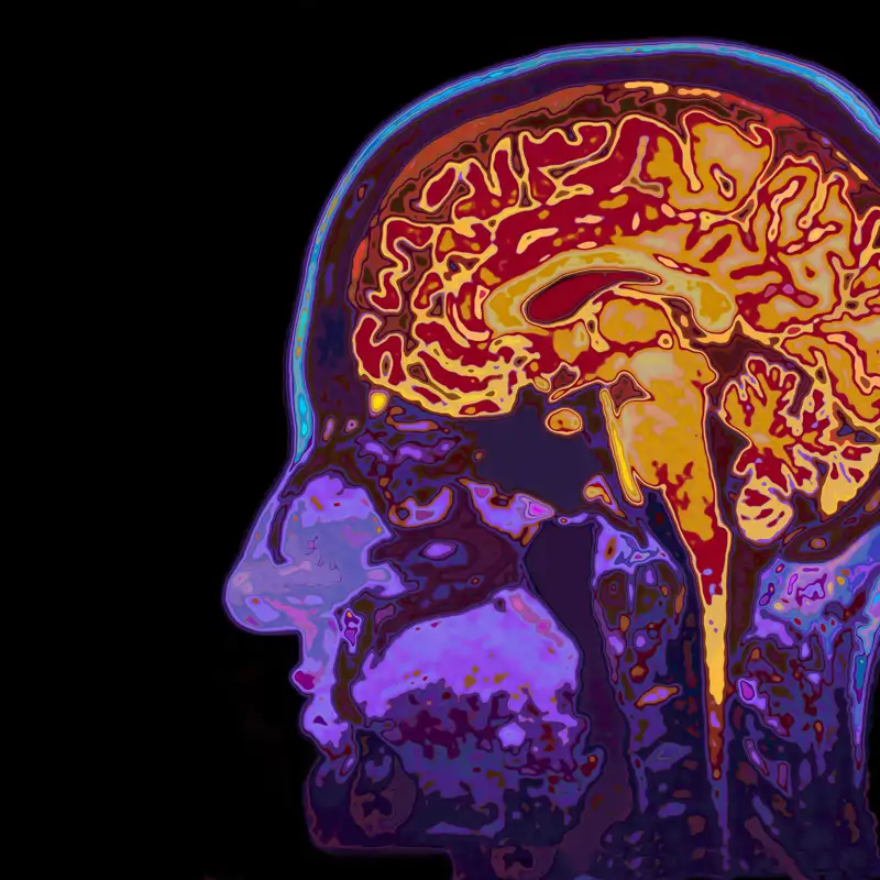 Dra. Elena Benítez, psiquiatra: "Tener dos hijos neurodivergentes me cambió la vida"