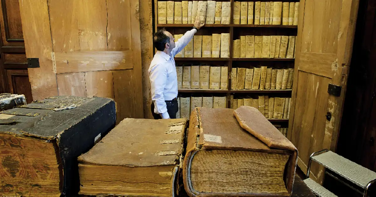 Entramos al Archivo Secreto Vaticano: su historia, sus guardianes y sus tesoros ocultos