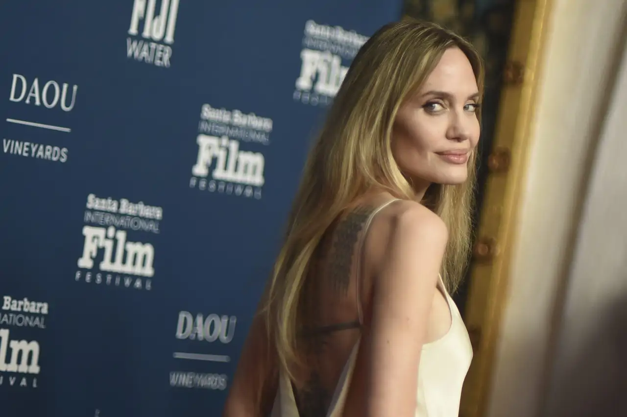 Angelina Jolie