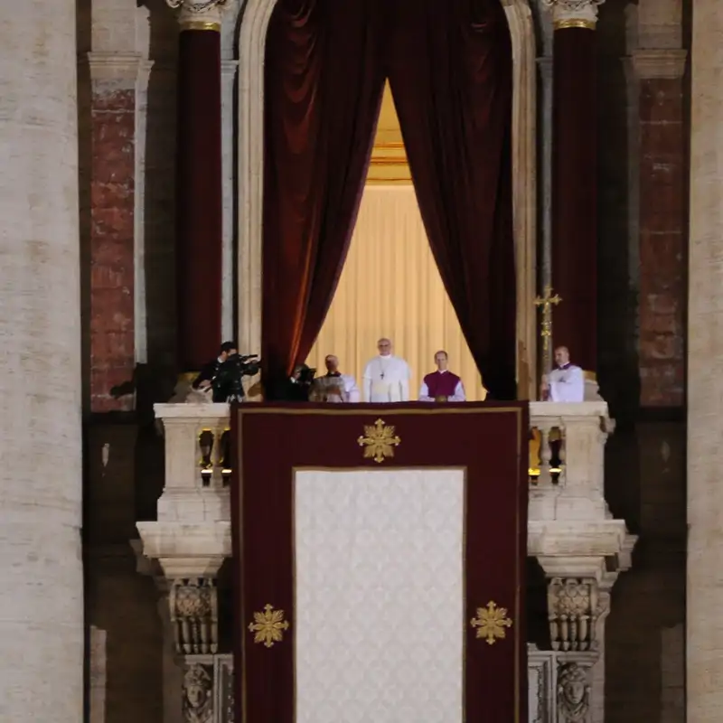 Papa Francisco recién elegido