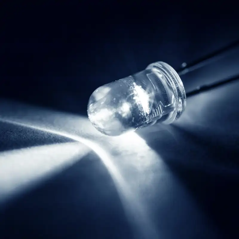 El invento que cambió el mundo (y tu factura de la luz)