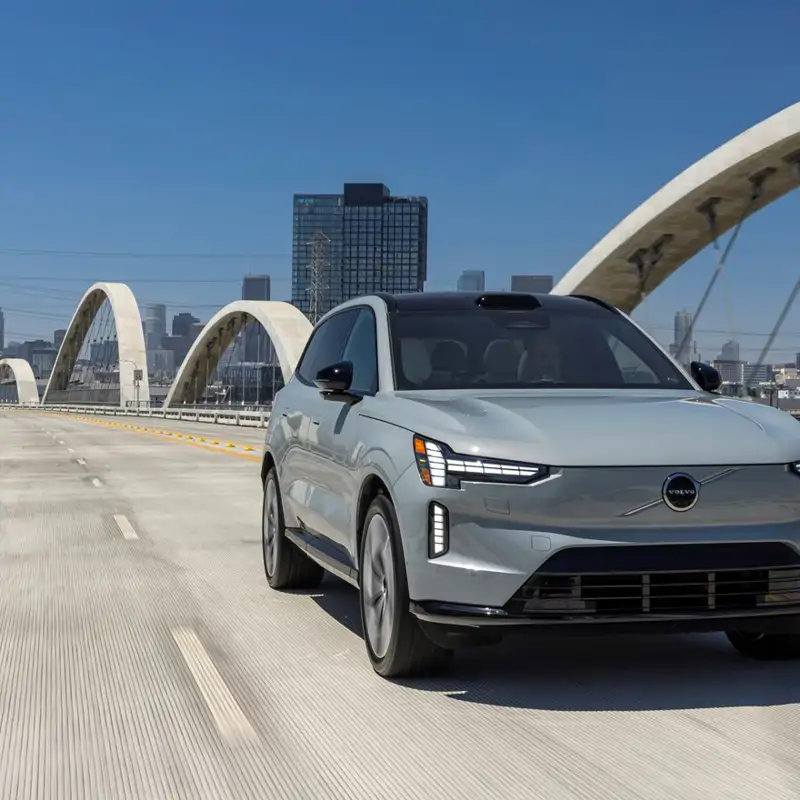 Volvo EX90 y la revolución de la seguridad activa