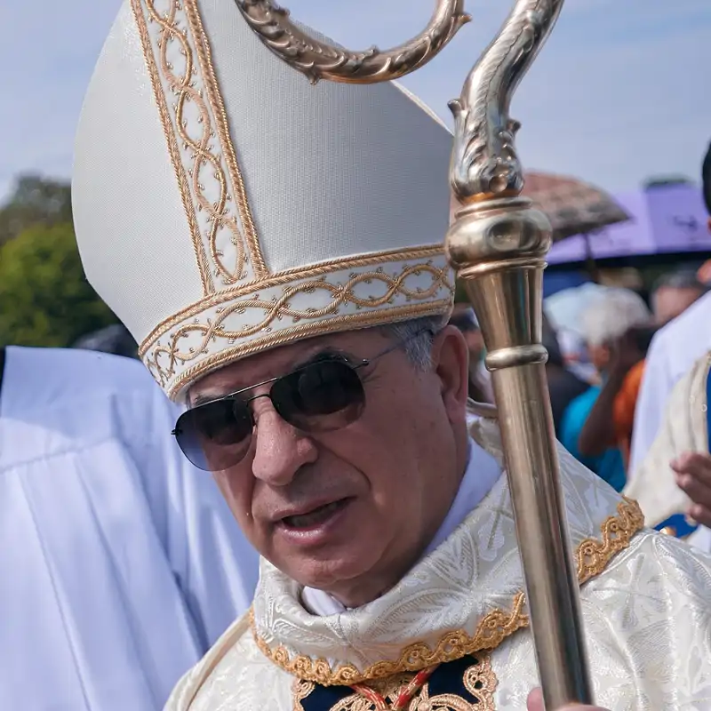 El cardenal que fue inhabilitado por Francisco y ahora quiere votar al nuevo papa