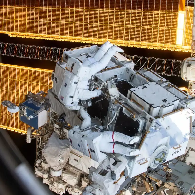 ¿Qué ocurre durante una caminata espacial? 