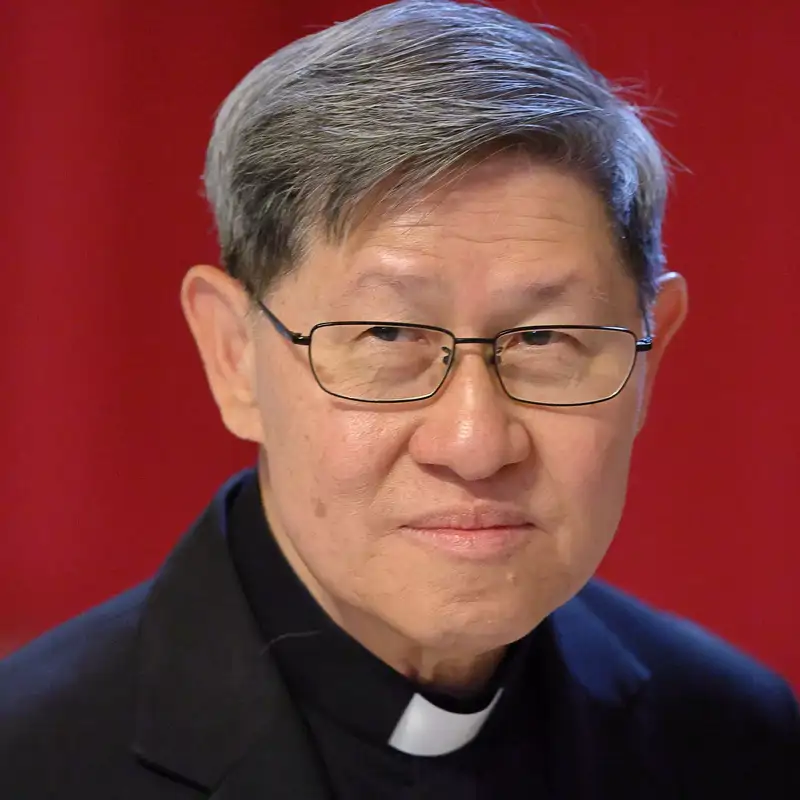 Quién es Luis Antonio Tagle, el cardenal que podría ser el primer papa de Asia en siglos