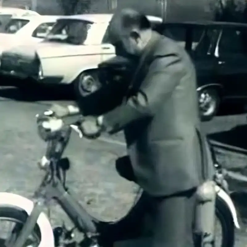 El inventor español que "bebió" su combustible y recorrió 900 kilómetros