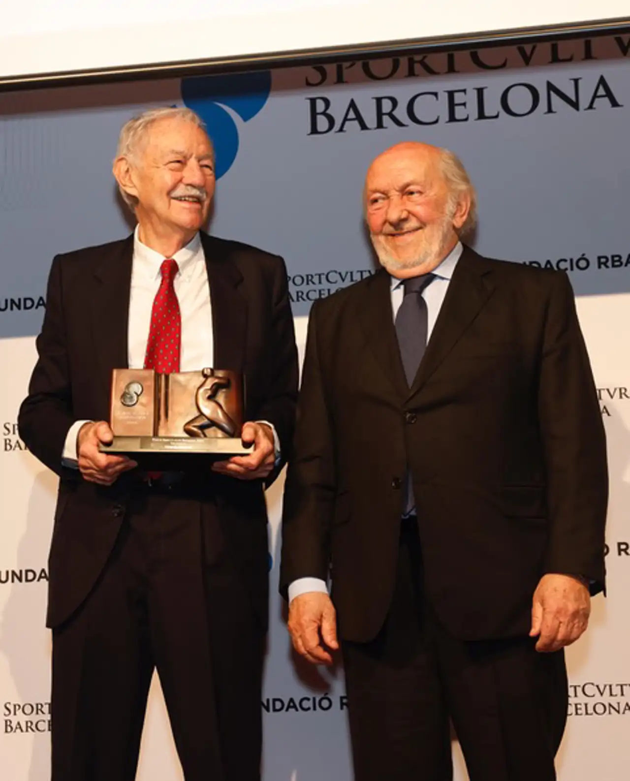 Eduardo Mendoza 
