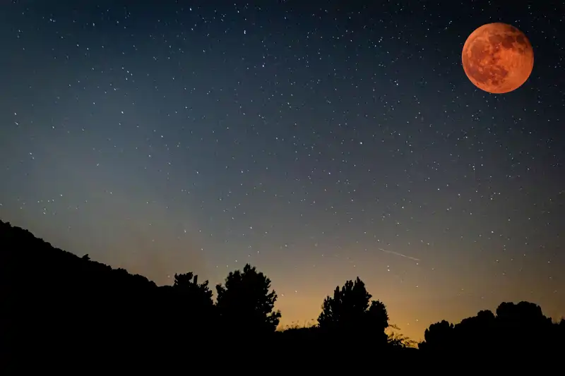Superluna de fresa