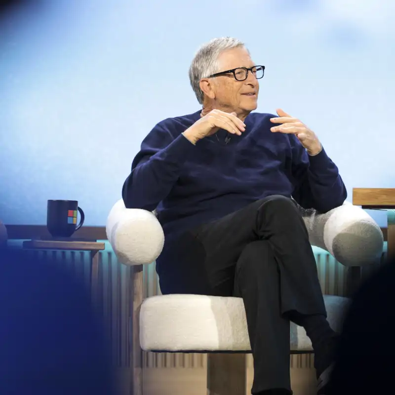 Qué es la regla de las 5 horas que siguen personajes como Bill Gates o Warren Buffet y cómo puede ayudarte en tu día a día