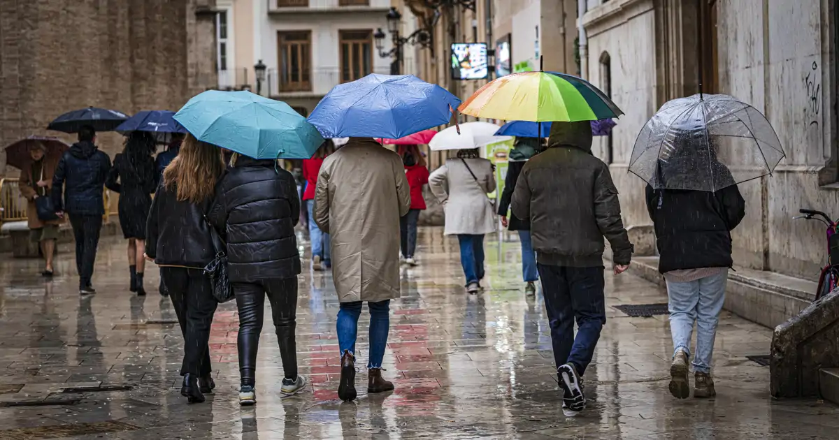 Una inesperada DANA en España: dónde se esperan tormentas fuertes, según la AEMET