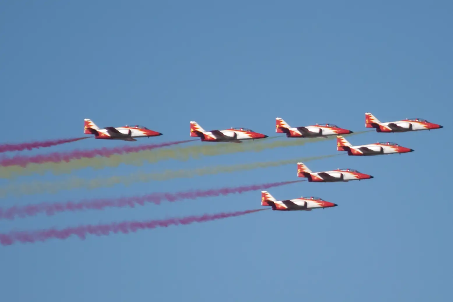 patrulla-aguila-en-el-2009_734aab3f_251010141707_1555x1037.webp