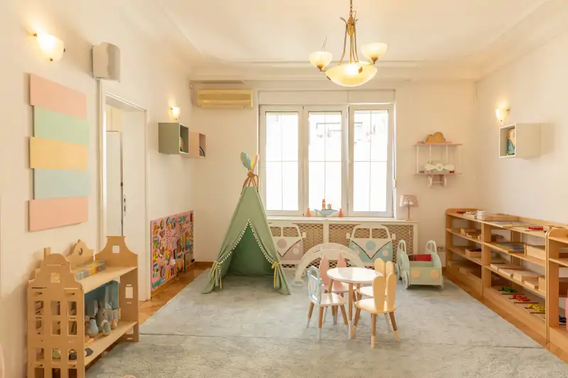 Aula jardín de infantes Montessori