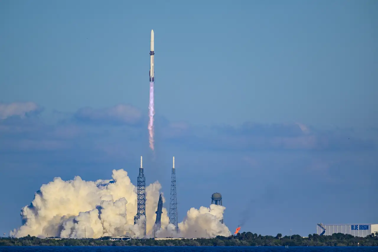 lanzamiento-bezos_11aa05ad_251114150238_1280x853.webp