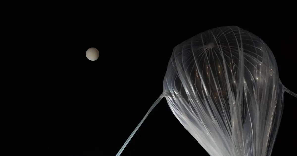 La Gomera enseña su globo estratosférico