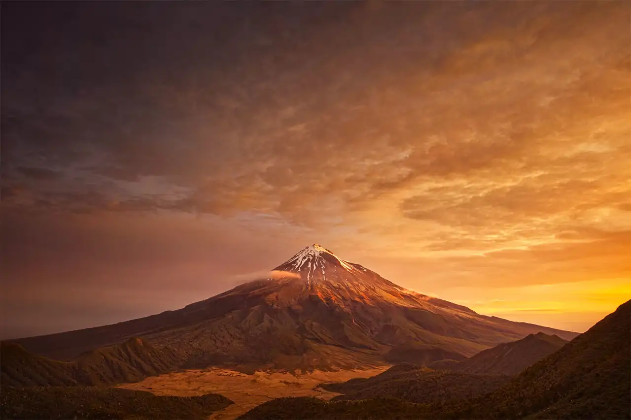 monte-taranaki_875bd9ad_635876821_251204122535_1280x853.webp
